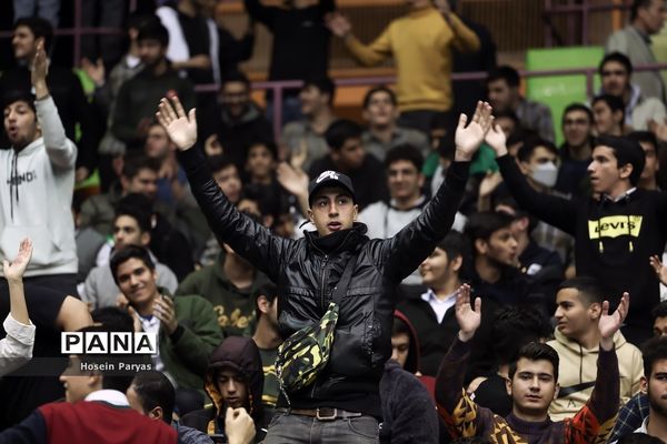 جشن تکلیف سیاسی دانش‌آموزان رأی اولی‌‌