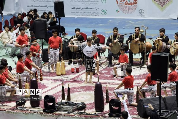 جشن تکلیف سیاسی دانش‌آموزان رأی اولی‌‌