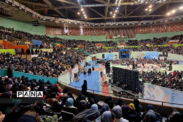 همایش جشن تکلیف سیاسی