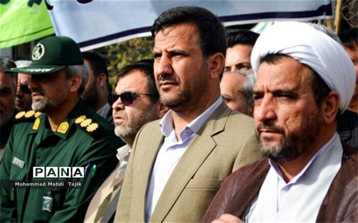 ‌جامعه  تعلیم و تربیت بار دیگر با حضور خود همبستگی و اتحاد خود را با کشور و این نظام ثابت کردند‌