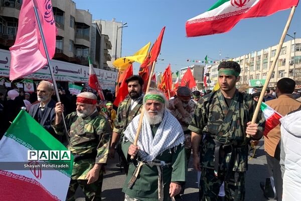 یوم الله ۲۲ بهمن روز جشن میهن
