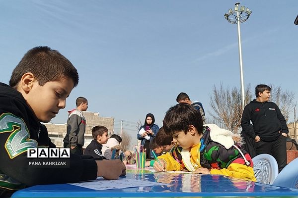 حضور پرشور مردم کهریزک و باقرشهر در راهپیمایی ۲۲بهمن