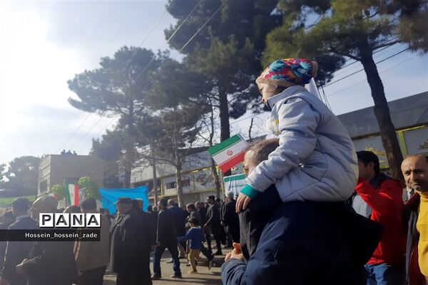 حضور گسترده مردم اسفراین در جشن ۴۵ سالگی انقلاب