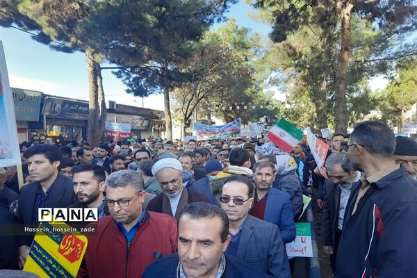 حضور گسترده مردم اسفراین در جشن ۴۵ سالگی انقلاب