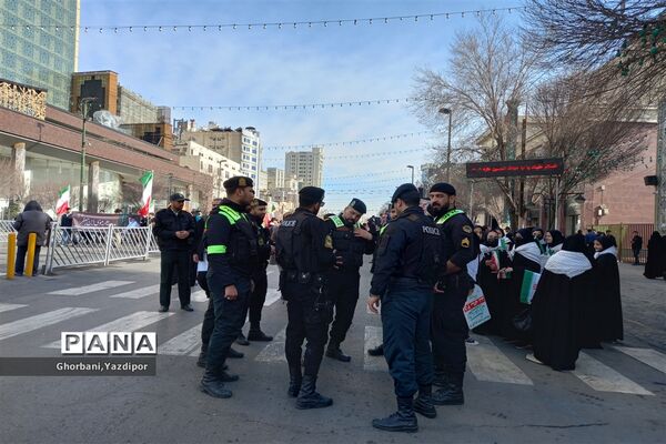 راهپیمایی یوم‌الله ۲۲ بهمن ماه سال ۱۴۰۲ در مشهد