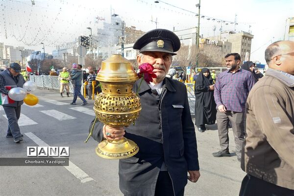 راهپیمایی یوم‌الله ۲۲ بهمن ماه سال ۱۴۰۲ در مشهد