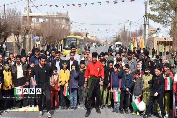 راهپیمائی یوم الله 22 بهمن دربهاباد