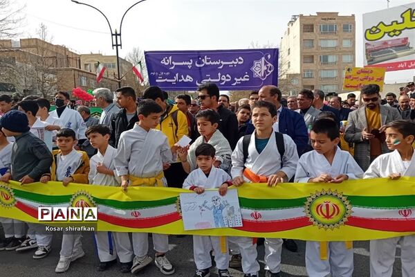 راهپیمایی یوم الله ۲۲ بهمن در شهرستان کاشمر