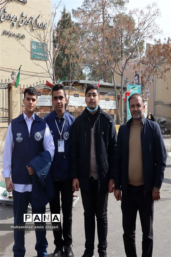 حضور پرشور مردم ولایتمدار سمنان در راهپیمایی ۲۲بهمن