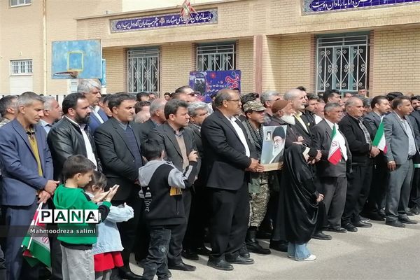 حضور حماسی و پرشور مردم شهرستان بیضا در راهپیمایی ۲۲ بهمن ماه