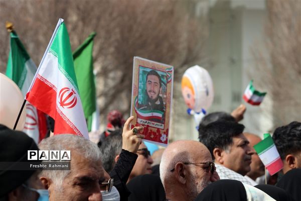 راهپیمایی ۲۲ بهمن در مشهد