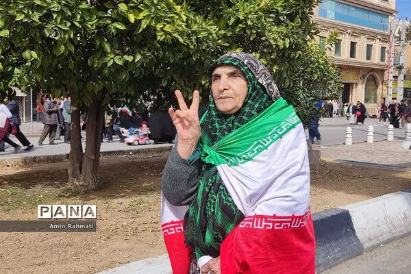 راهپیمایی 22 بهمن در شیراز
