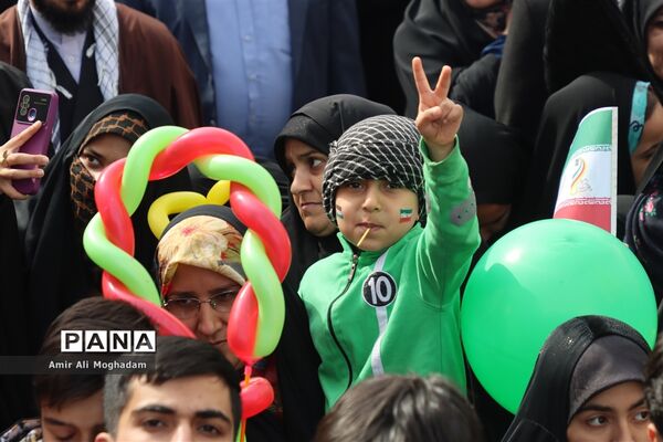 راهپیمایی 22 بهمن در مشهد