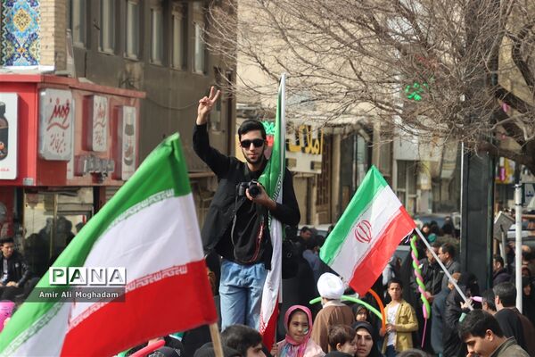 راهپیمایی 22 بهمن در مشهد