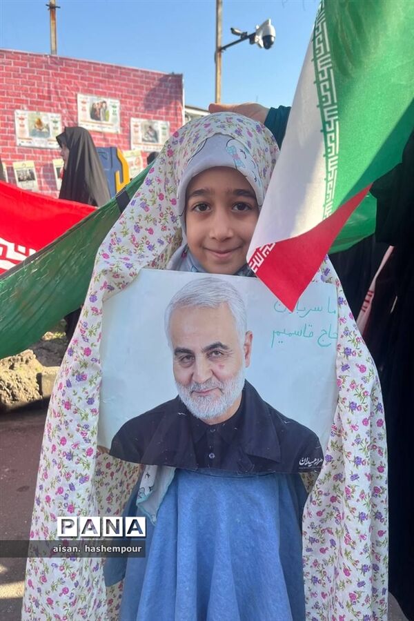 راهپیمایی  22 بهمن در رشت