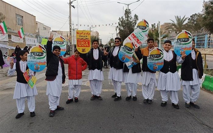 حضور مردم زاهدان در جشن پیروزی انقلاب/فیلم