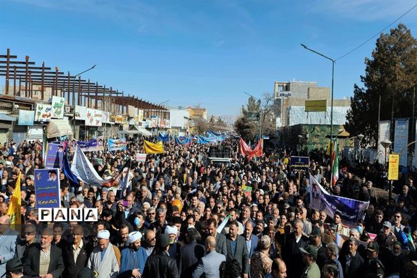 راهپیمایی ۲۲ بهمن در قوچان