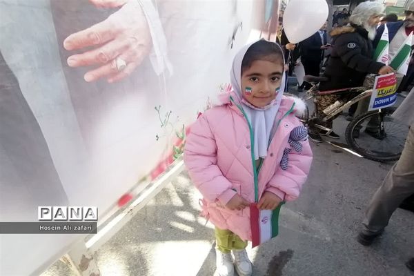 حضور حضور اقشار مختلف در راهپیمایی ۲۲ بهمن ۱۴۰۲