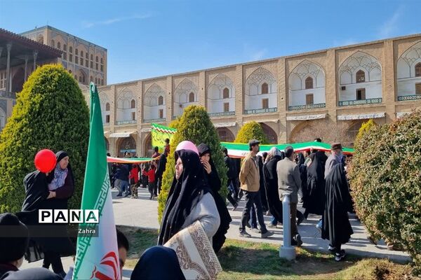 راهپیمایی ۲۲ بهمن در اصفهان