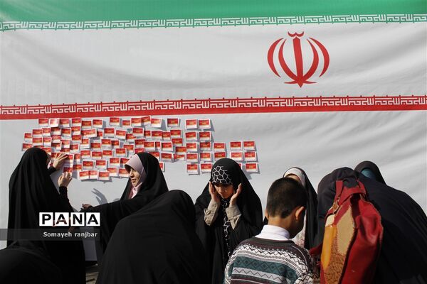 راهپیمایی ۲۲ بهمن در مشهد