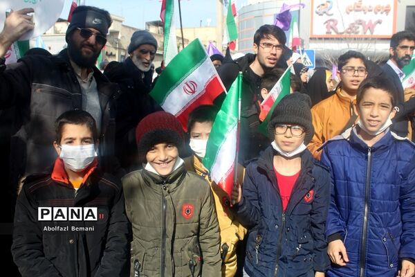 راهپیمایی یوم الله 22 بهمن در قم-1