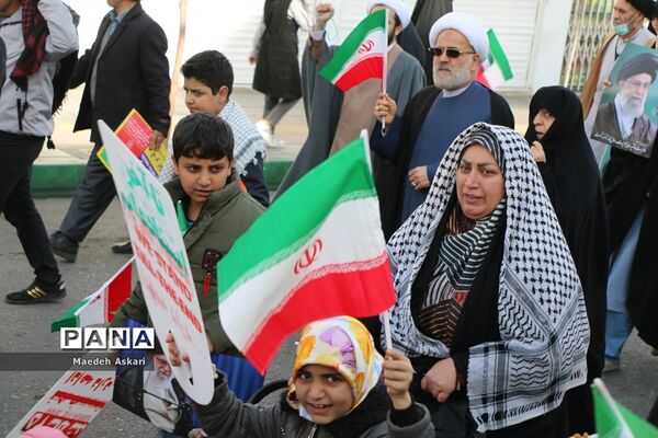 راهپیمایی یوم الله 22 بهمن در قم-1
