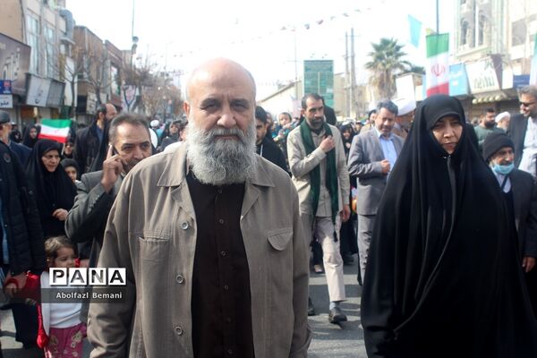 راهپیمایی یوم الله 22 بهمن در قم-1
