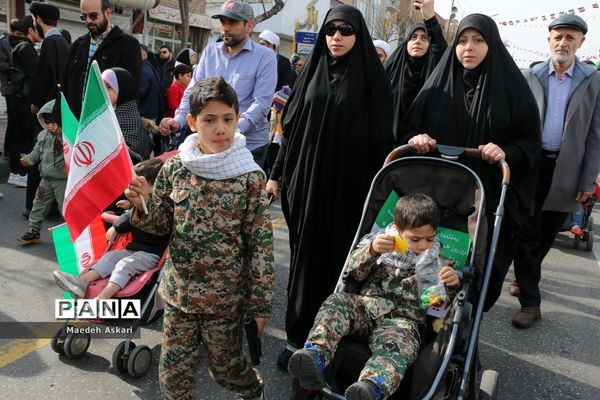 راهپیمایی یوم الله 22 بهمن در قم-1