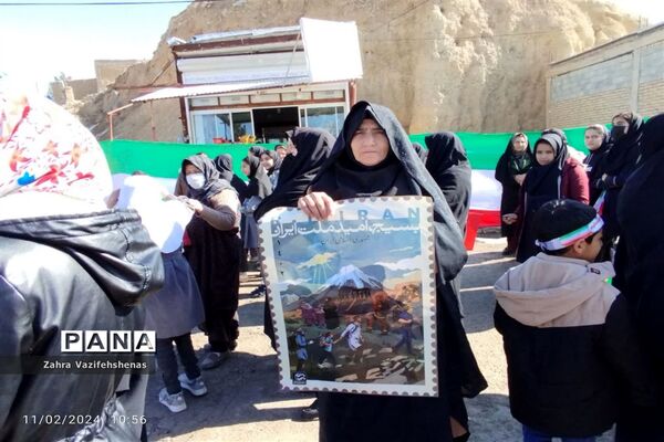 راهپیمایی  یوم الله ۲۲ بهمن در شهر لوجلی شهرستان شیروان