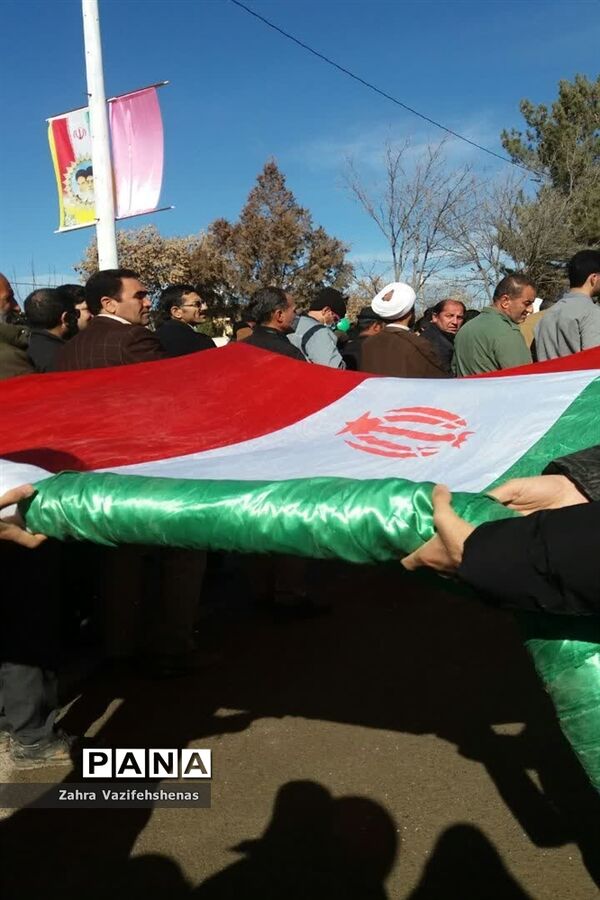 راهپیمایی  یوم الله ۲۲ بهمن در شهر لوجلی شهرستان شیروان