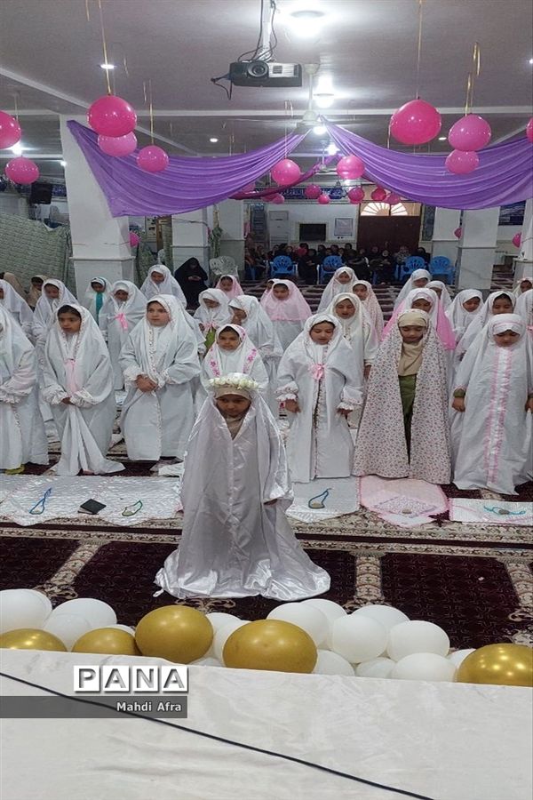 برگزاری جشن تکلیف ۱۲۰۰ دانش‌آموز دختر بهبهانی