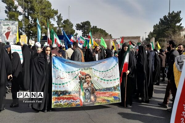 راهپیمایی یوم الله  22 بهمن در قم- 2