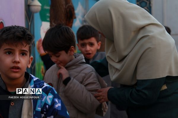 مدرسه نور ایمان در دستان مدیریت انجمن اولیا