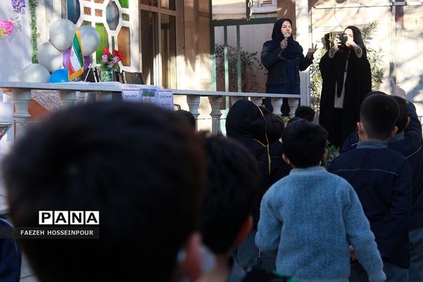 مدرسه نور ایمان در دستان مدیریت انجمن اولیا