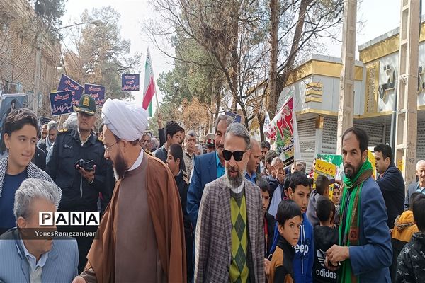 راهپیمایی یوم الله ۲۲ بهمن در خلیل آباد