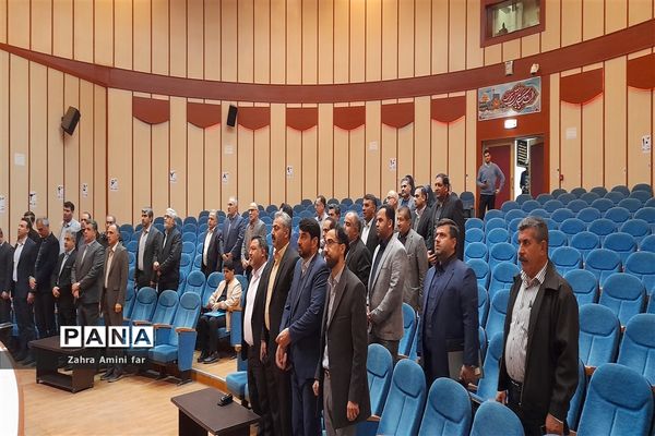 جلسه هماهنگی سفر یک‌روزه استاندار و مدیران کل به نور