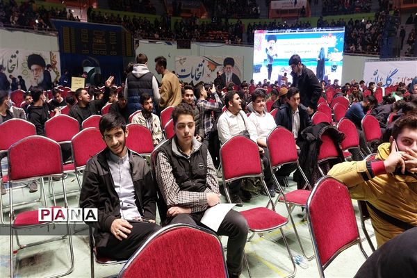 جشن بزرگ اولین تجربه سیاسی دانش‌آموزان