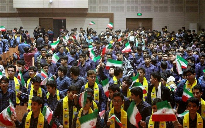 همایش یاوران انقلاب در زنجان برگزار شد/ فیلم