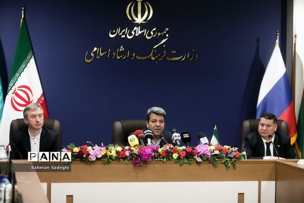 نشست خبری شورای سیاست گذاری اولین جشنواره بین المللی فیلم خزر