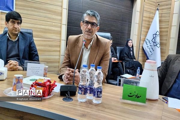 همایش دبیران فیزیک شهرستان‌های استان تهران در فرهنگسرای بعثت