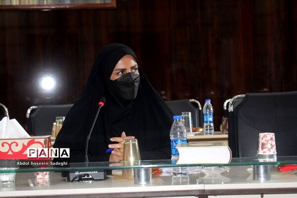 جلسه ستاد بزرگداشت هفته تربیت آموزش و پرورش استان بوشهر