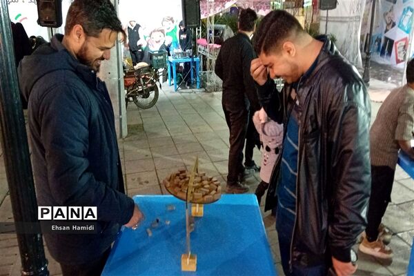 برپایی غرفه‌های خیابان ایران منتظر در مشهد