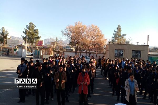 جشن اعیاد شعبانیه در دبیرستان نمونه آیت الله خامنه‌ای کاشمر