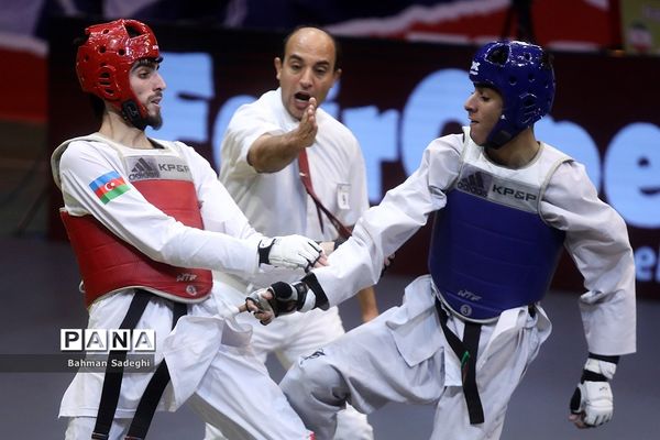 سی و سومین دوره مسابقات بین المللی تکواندو جام فجر