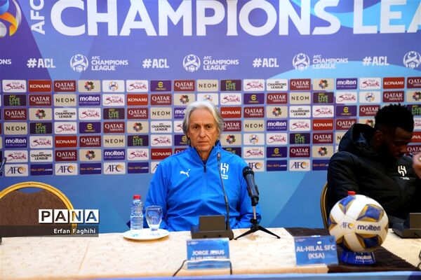 کنفرانس خبری پیش از بازی سپاهان و الهلال