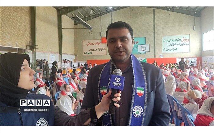 حضور مدیرسازمان دانش‌آموزی خراسان شمالی در یاوران انقلاب شهر آشخانه/ فیلم