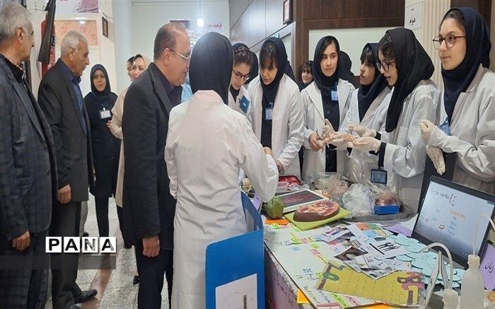 جشنواره علمی، فرهنگی و هنری باعث خود‌باوری دانش‌آموزان در زمینه‌های مختلف می‌شود
