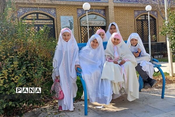 برگزاری جشن عبادت فرشته‌ها در ورامین