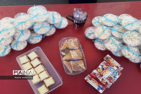 جشن اعیاد شعبانیه در دبستان احمدمعینی منطقه ۱۳