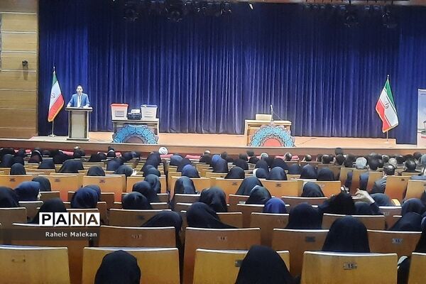 همایش جهاد تبیین مدیران و موسسات مراکز آموزشی شهریار